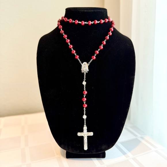Red Our Lady of Guadalupe Prayer Rosary - Picture 2 of 5